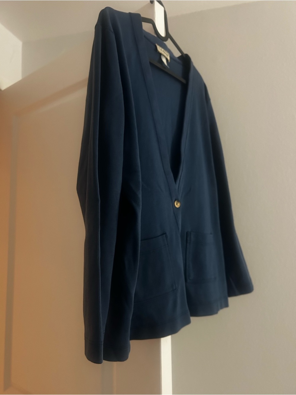 Vintage L.L Bean Navy V-Neck Button Front Women's Cardigan Sweater - Picture 5 of 7